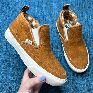 Vans Slip On Mid MTE Fleece Lined Sneaker Boots in Chestnut Brown